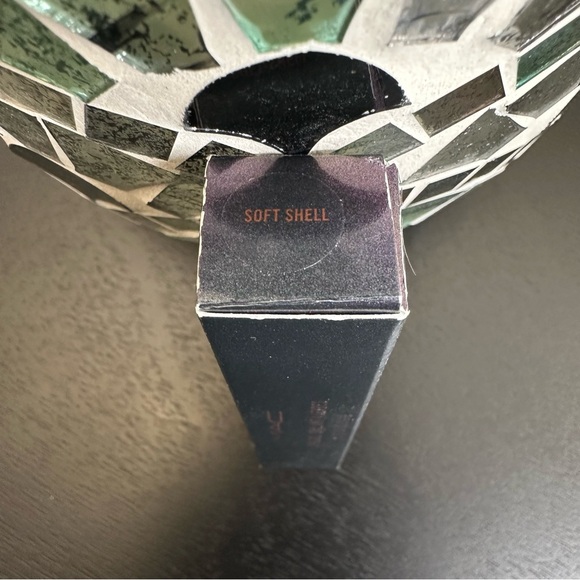 NWOT MAC Soft Shell Lipglass - Picture 2 of 2